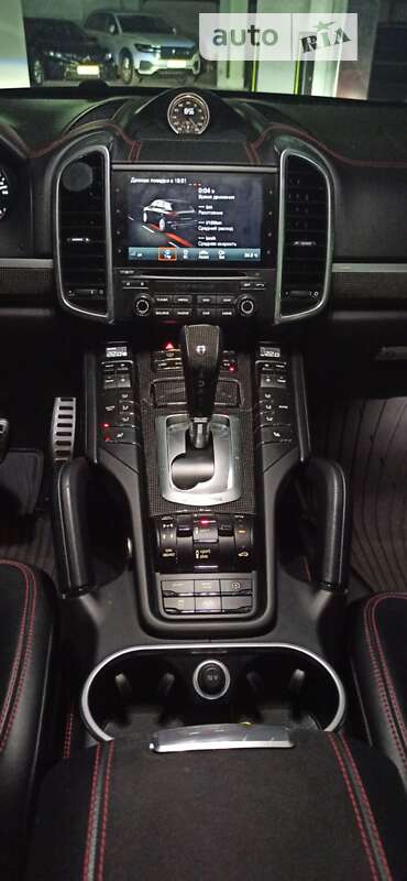 Porsche Cayenne 2016