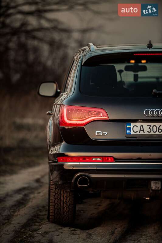 Audi Q7 2015