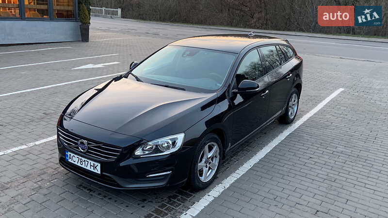 Volvo V60 2015