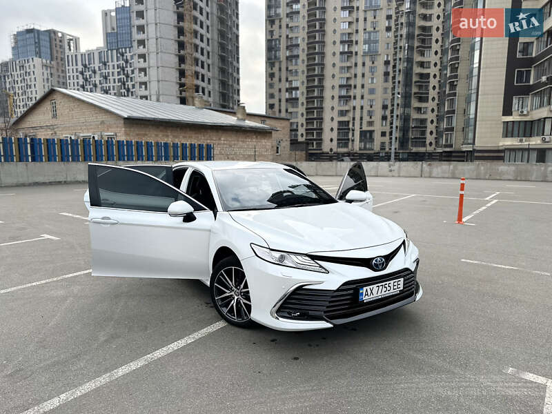 Toyota Camry 2022