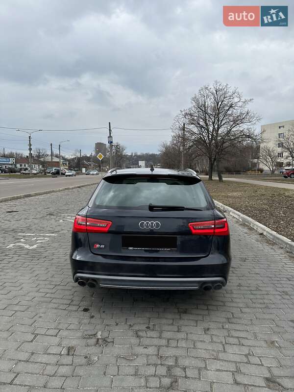 Audi-2