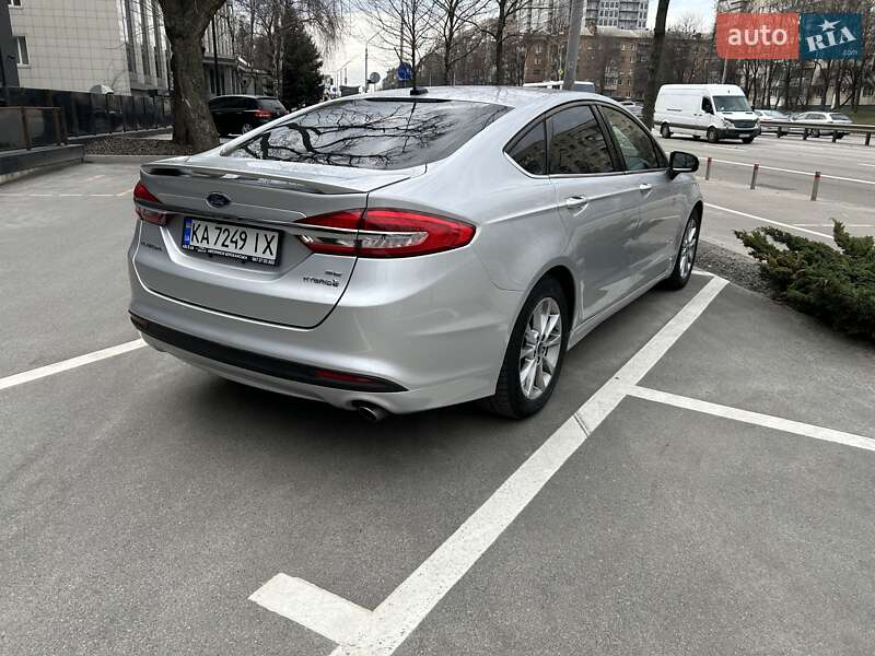 Ford Fusion 2017