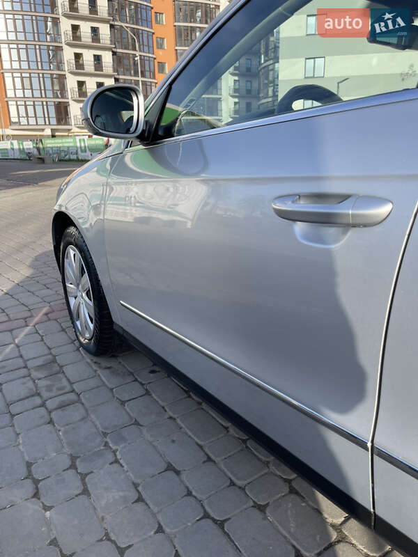 Volkswagen Passat 2009