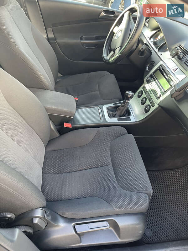 Volkswagen Passat 2009