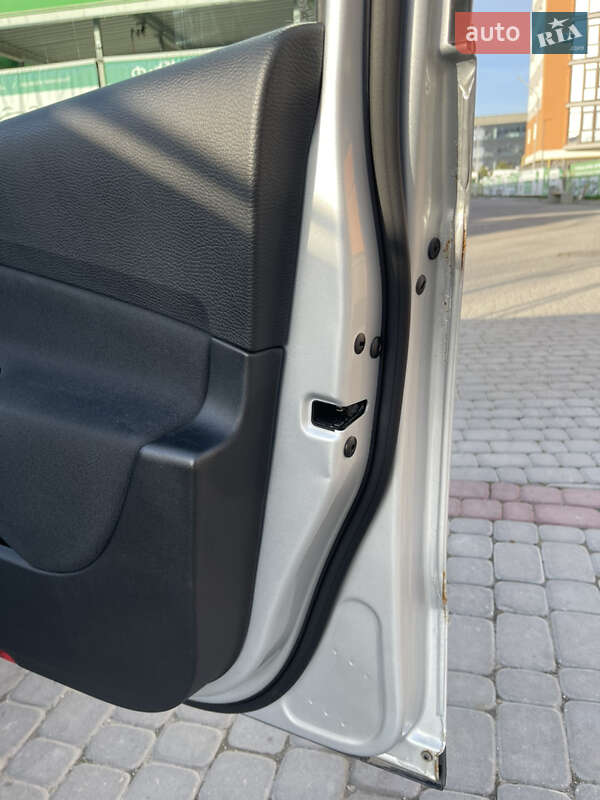 Volkswagen Passat 2009