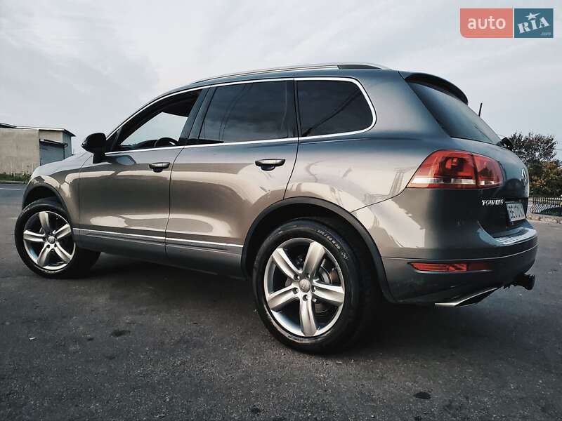 Volkswagen Touareg 2011