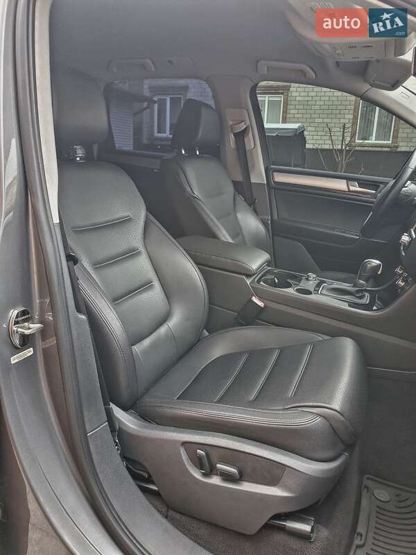 Volkswagen Touareg 2011