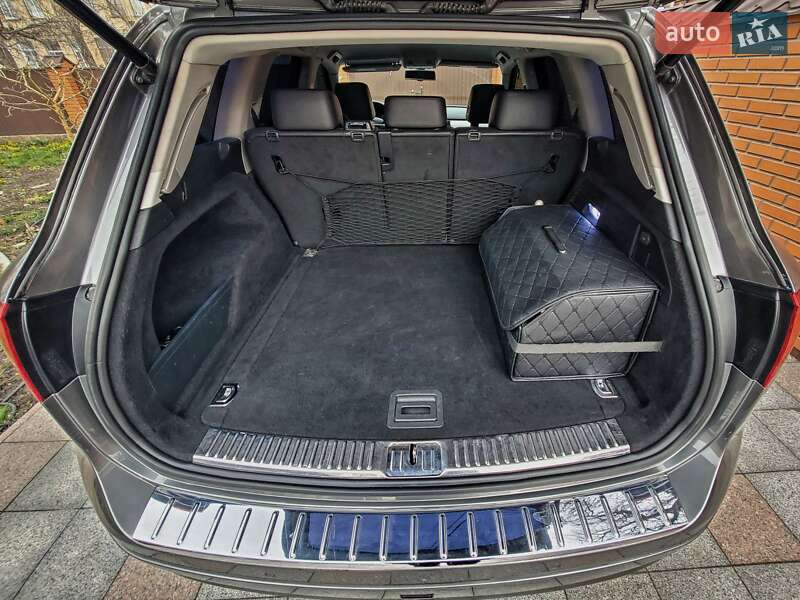 Volkswagen Touareg 2011