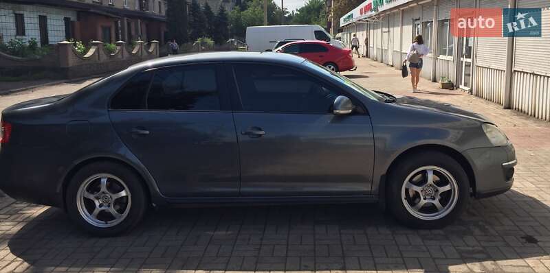 Volkswagen Jetta 2008