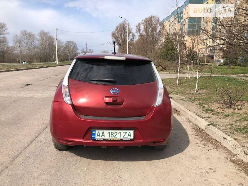 Nissan Leaf 2014