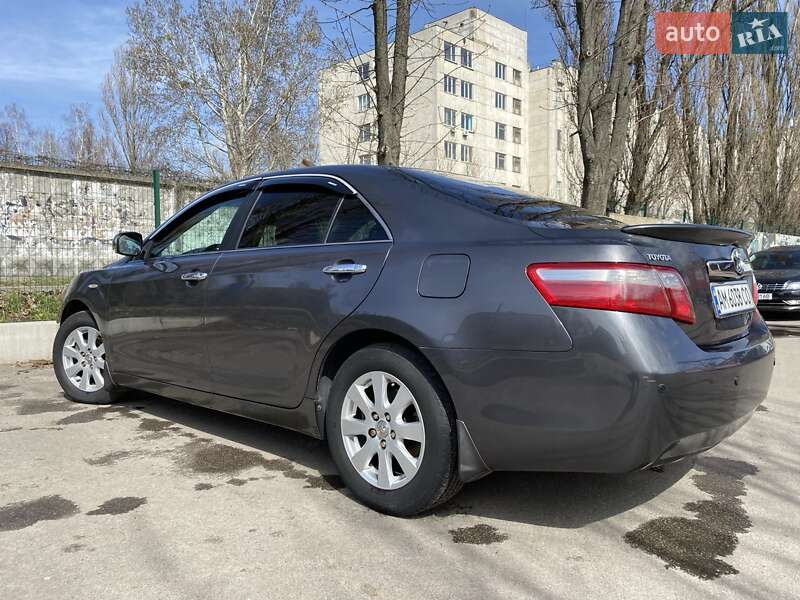 Toyota Camry 2007