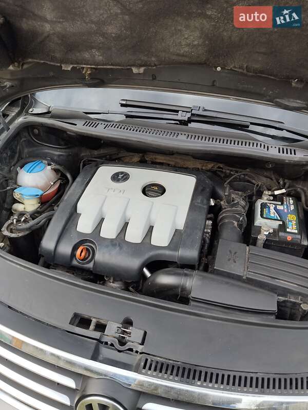 Volkswagen Touran 2007