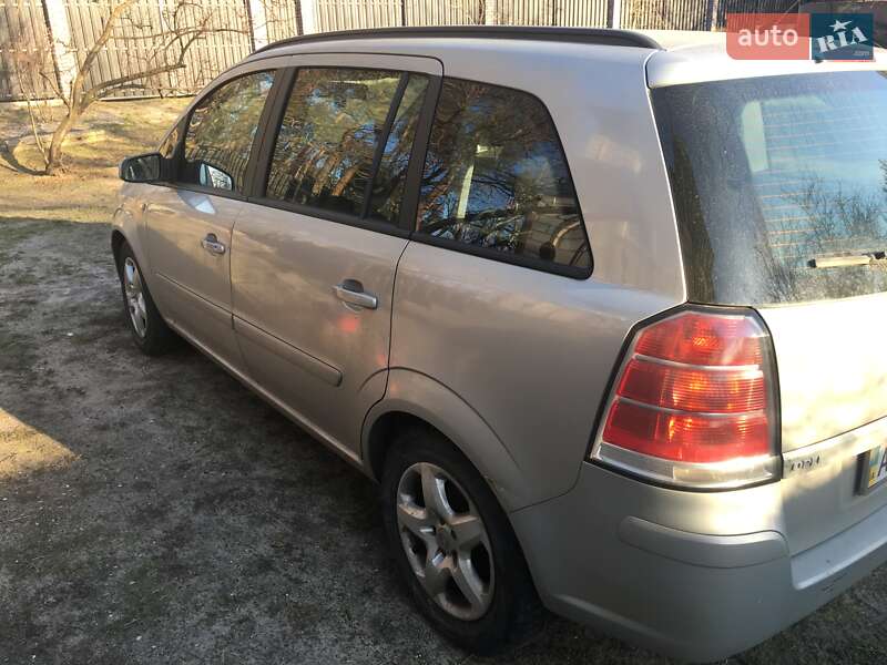 Opel Zafira 2007