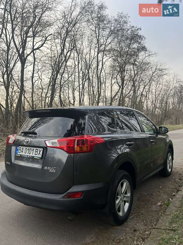 Toyota RAV4 2013