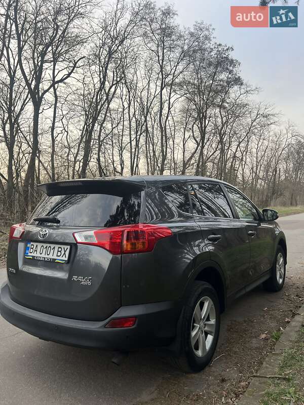 Toyota RAV4 2013