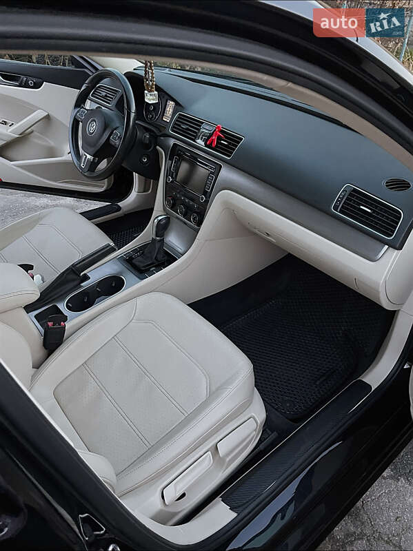 Volkswagen Passat 2014