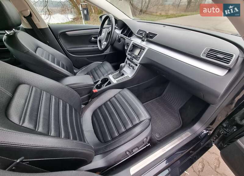 Volkswagen Passat CC 2014