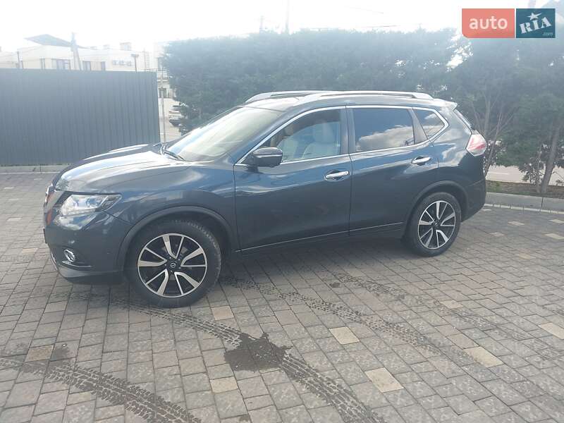 Nissan X-Trail 2016
