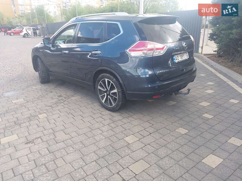 Nissan X-Trail 2016