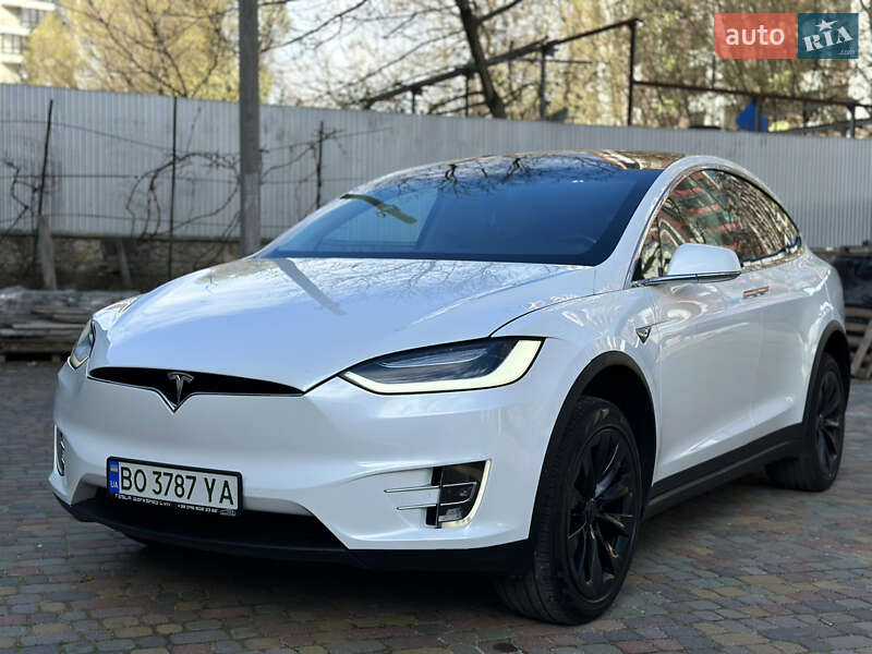 Tesla-21