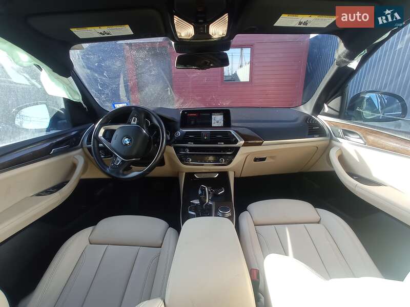 BMW-9