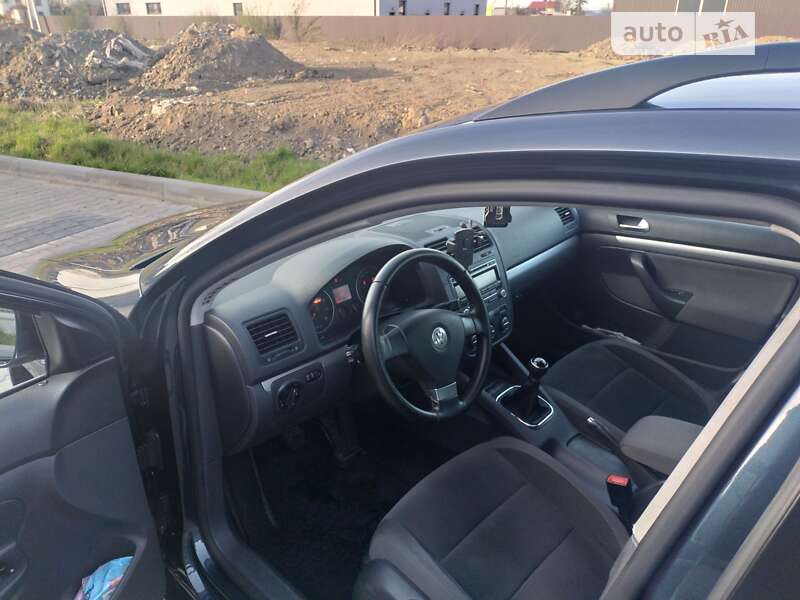 Volkswagen Golf 2008