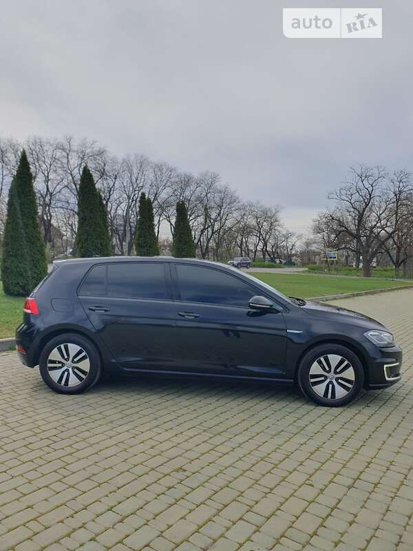 Volkswagen e-Golf 2018