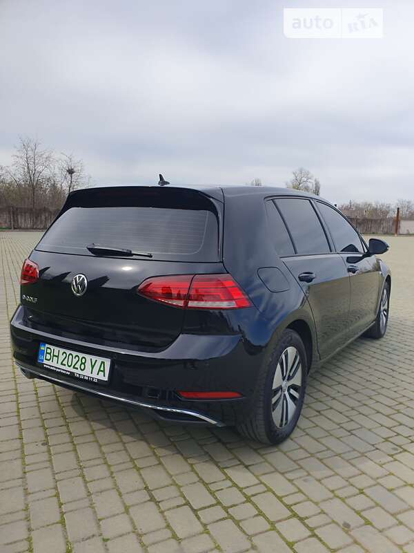 Volkswagen e-Golf 2018