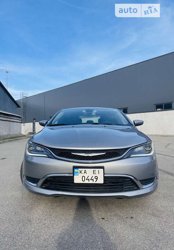 Chrysler 200 2015