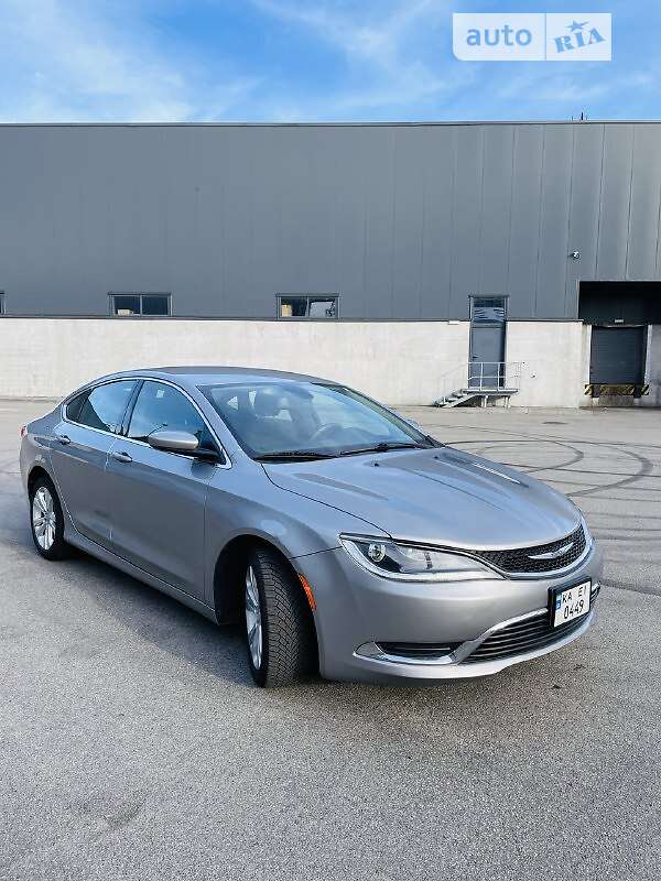 Chrysler 200 2015