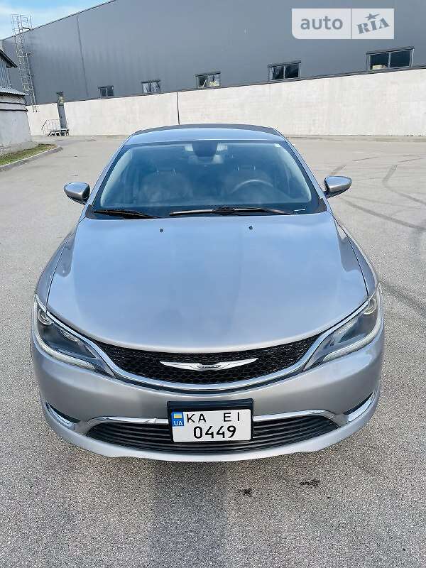 Chrysler 200 2015