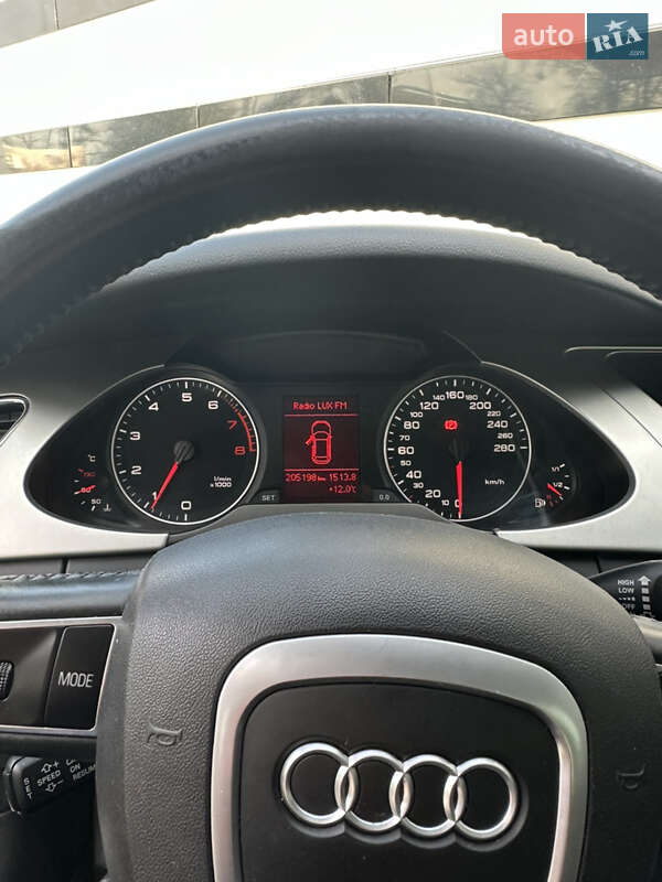 Audi-3
