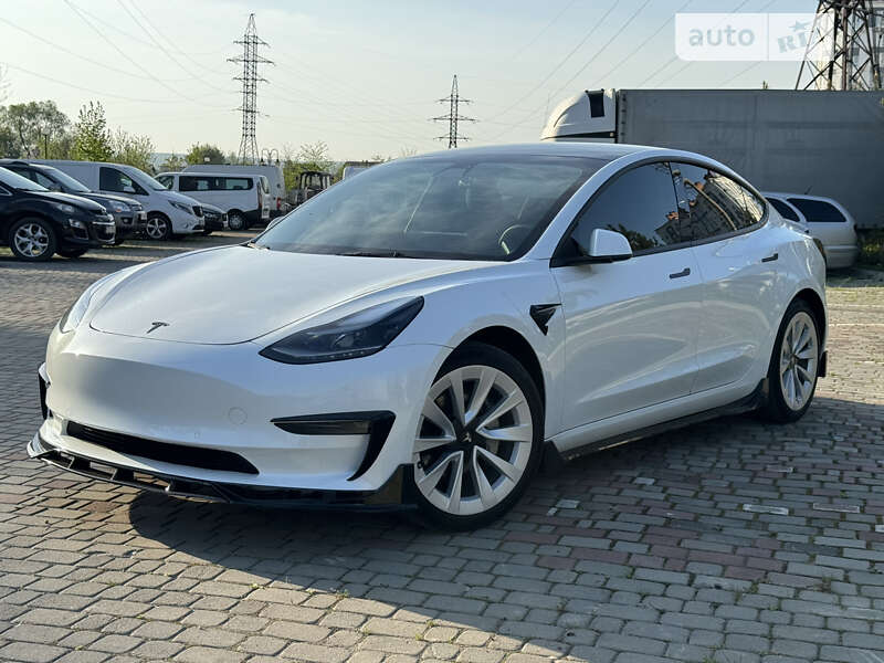 Tesla-14