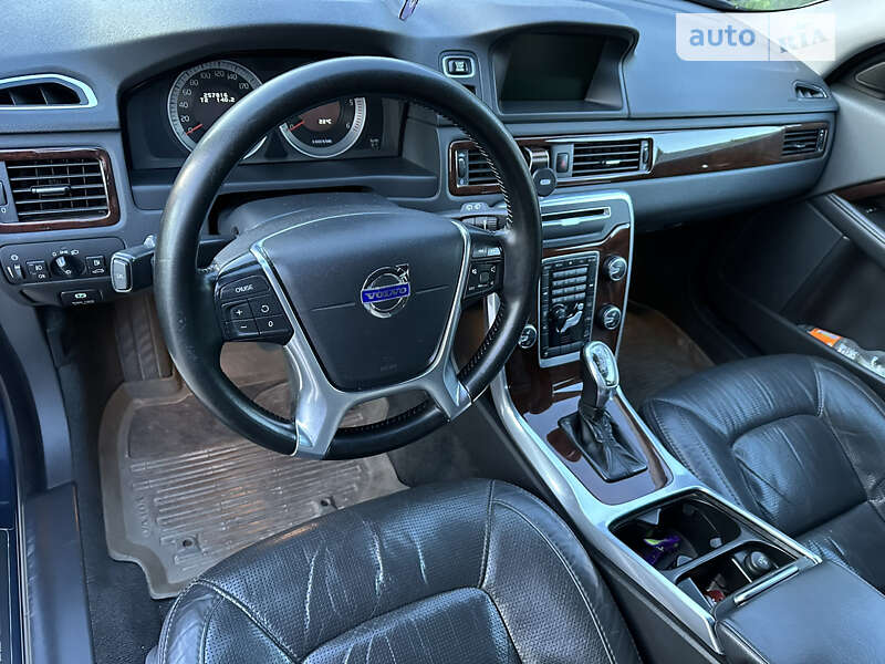 Volvo-8