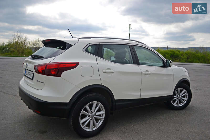 Nissan Rogue Sport 2017