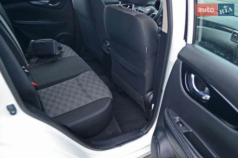 Nissan Rogue Sport 2017