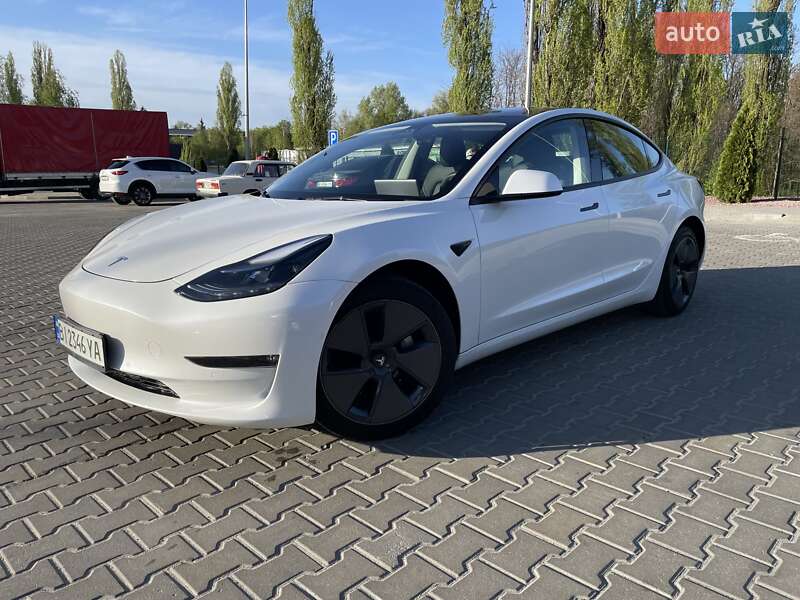 Tesla-4
