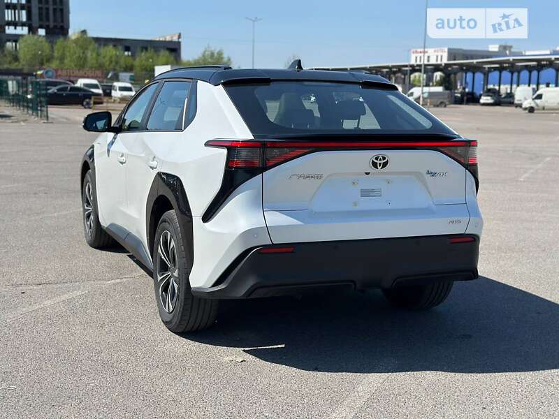 Toyota bZ4X 2022