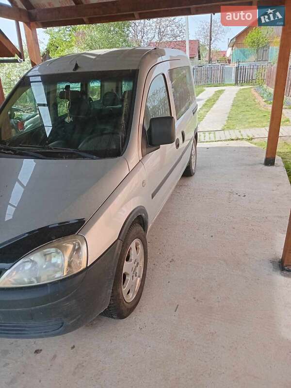 Opel Combo 2009