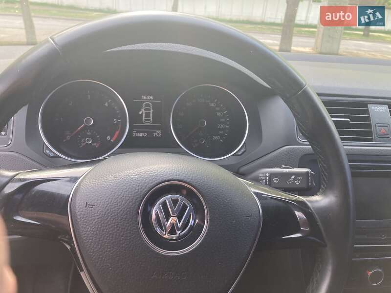 Volkswagen-9