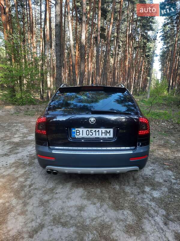 Skoda Octavia Scout 2011