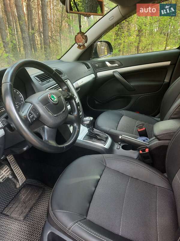 Skoda Octavia Scout 2011