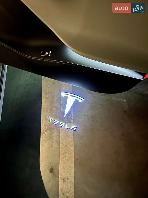 Tesla-6