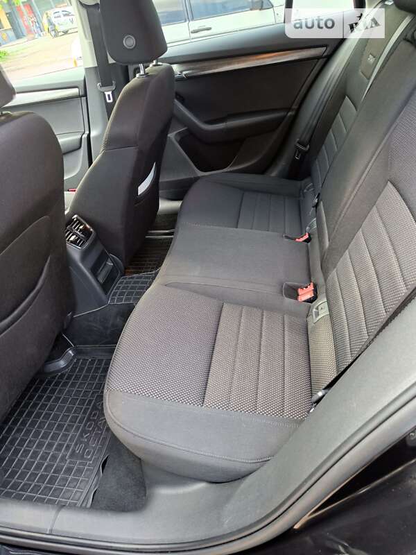 Skoda Octavia Scout 2016