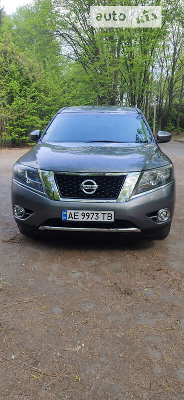 Nissan-4
