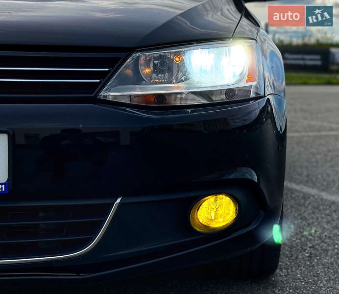 Volkswagen Jetta 2014