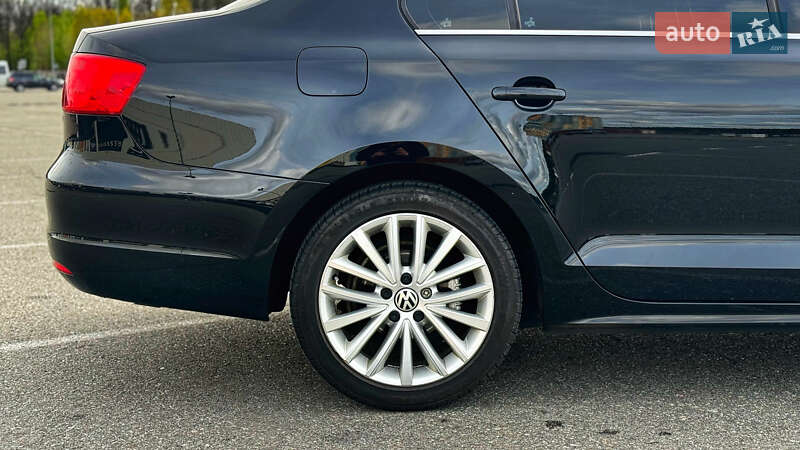 Volkswagen Jetta 2014