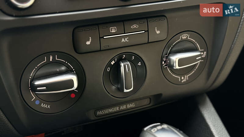 Volkswagen Jetta 2014