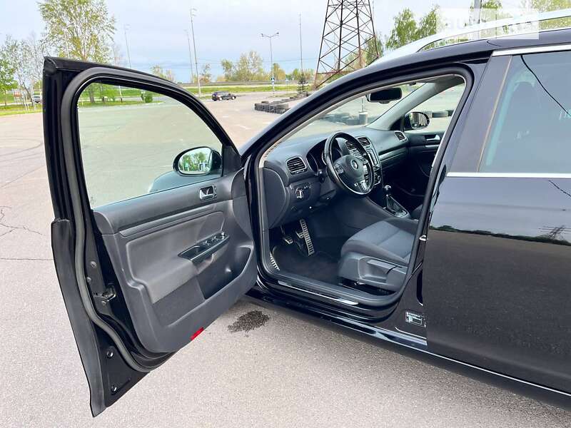 Volkswagen Golf 2011