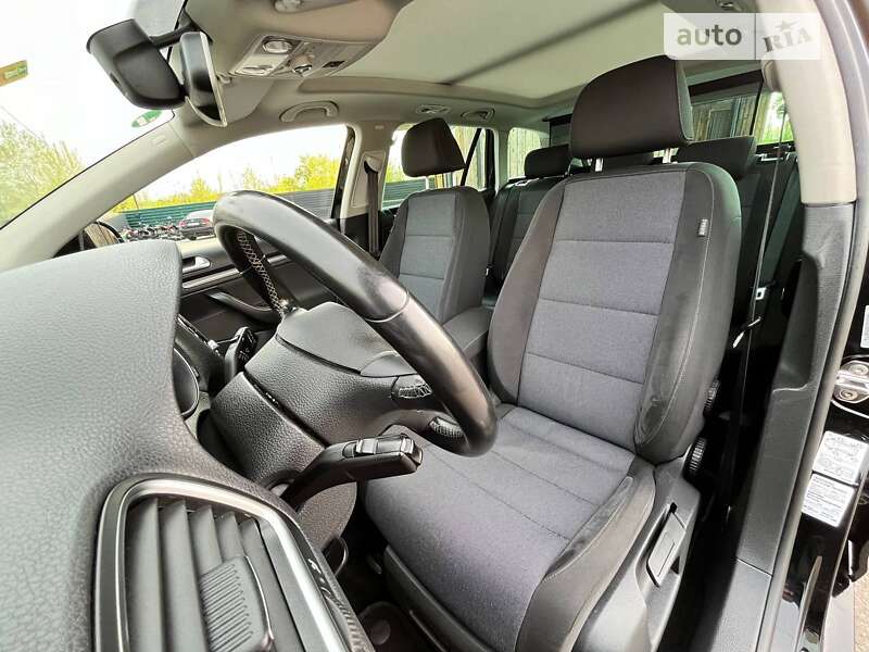 Volkswagen Golf 2011